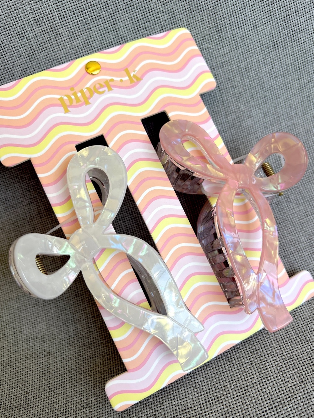 Piper K marbled bow large plastic claw jaw hair clip white pink NWT